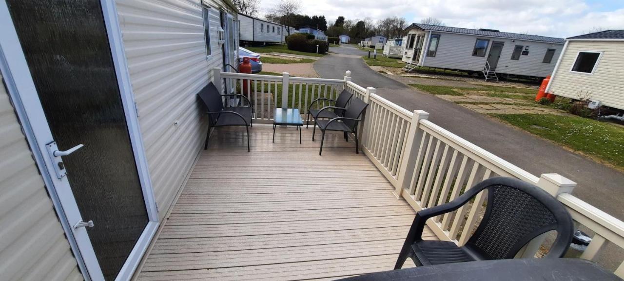 Happy Days Caravan Primrose Valley Filey Eksteriør billede